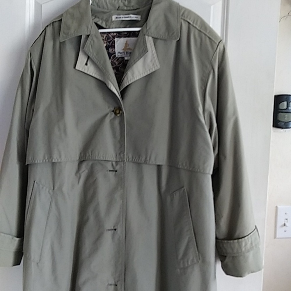Women coat size 12